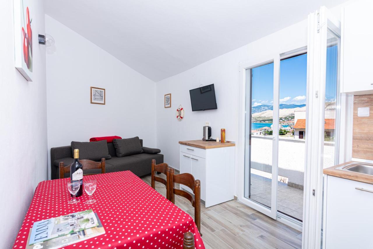 Apartment Plemic Đảo Pag Ngoại thất bức ảnh