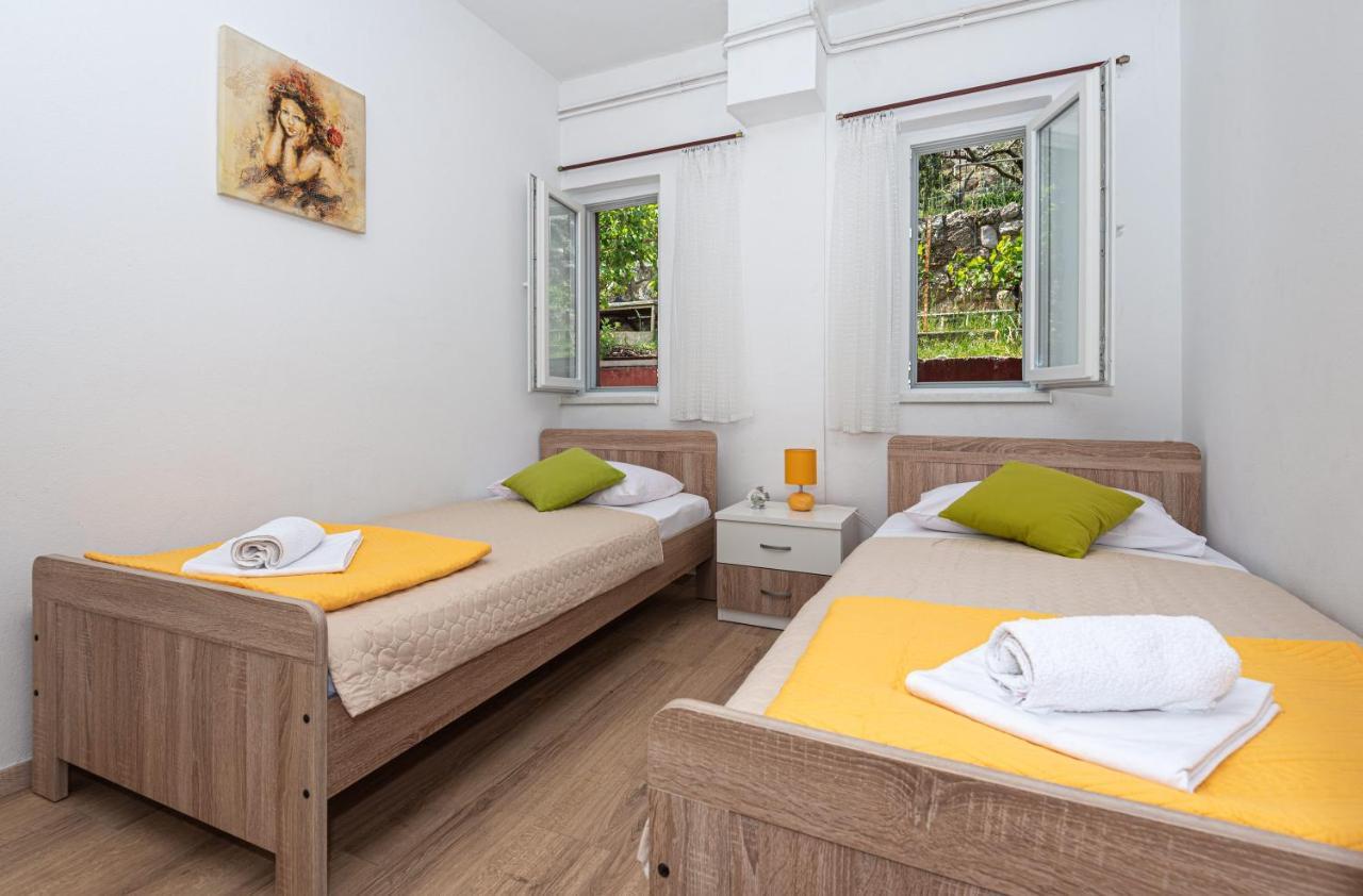 Apartment Plemic Đảo Pag Ngoại thất bức ảnh